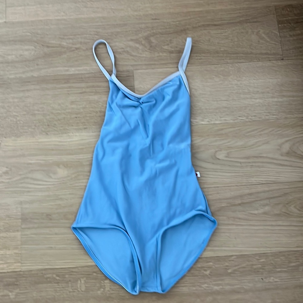 Light blue Yumiko with grey trim